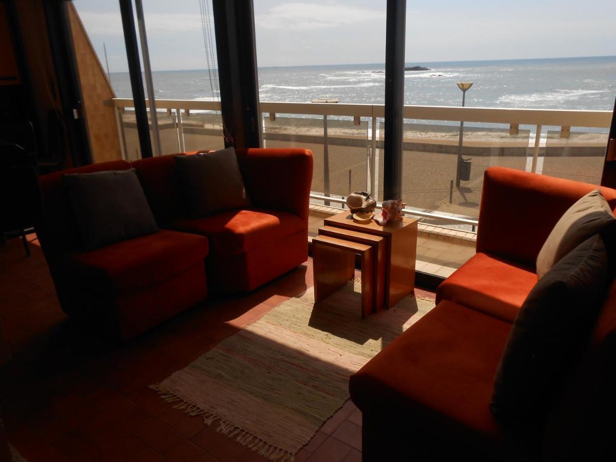 Casa Na Praia Do Mindelo Esterno foto