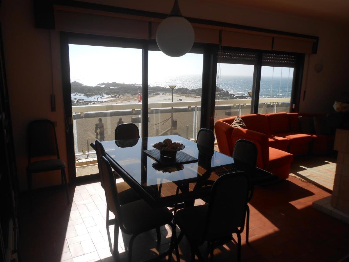 Casa Na Praia Do Mindelo Esterno foto