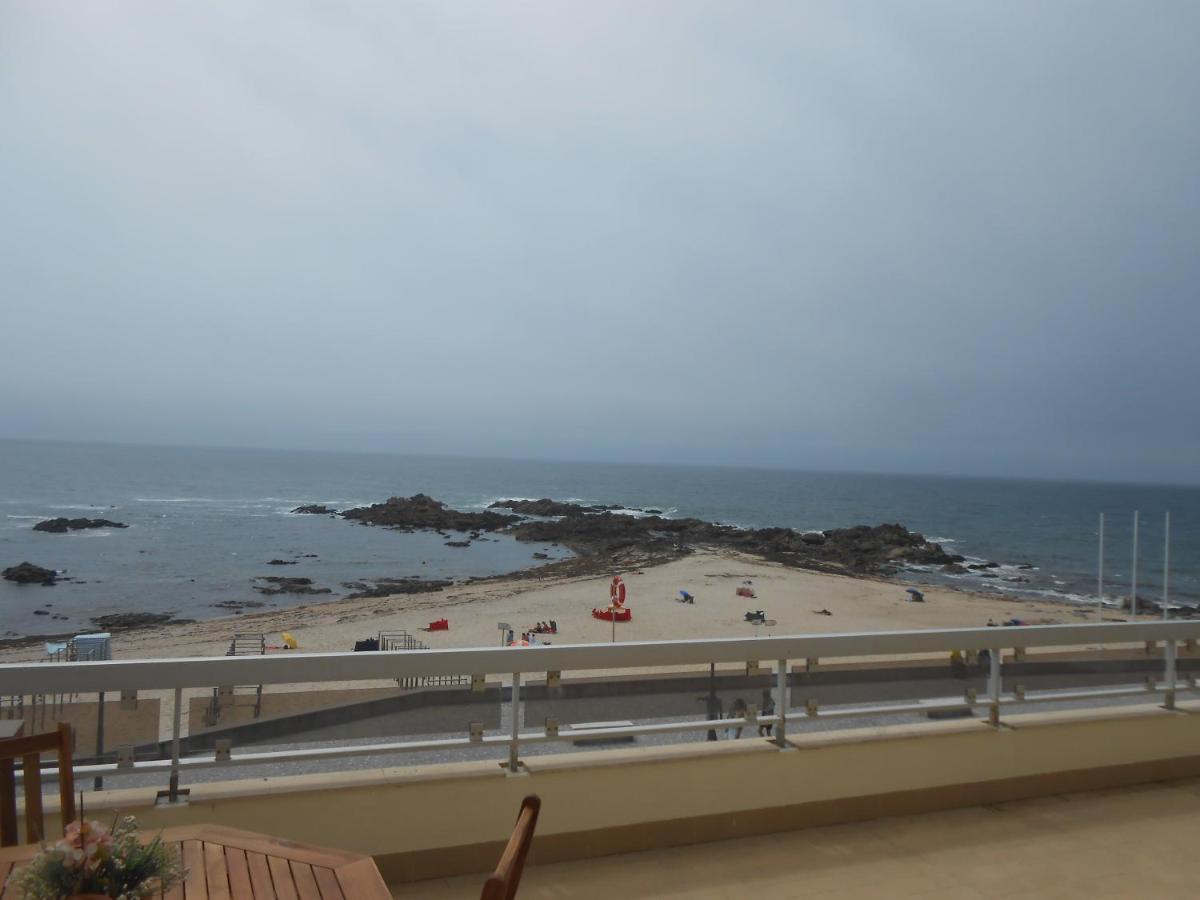 Casa Na Praia Do Mindelo Esterno foto